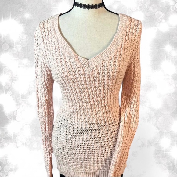 Rue21 Sweaters - Rue 21 Y2K Babydoll Soft Pink V-neck Knit sweater